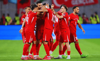 Dünya Kupası İki Maç Birden Turu