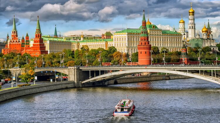 St. Petersburg Moskova Turu