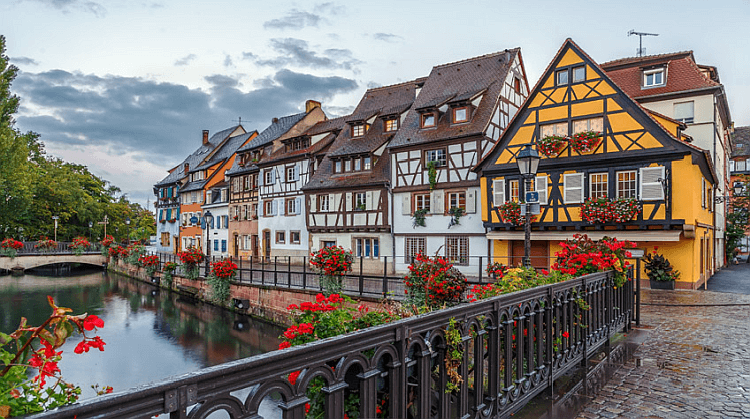 Alsace Colmar Ren Nehri Kıyısı Turu (İzmirden Direkt Uçuşla)