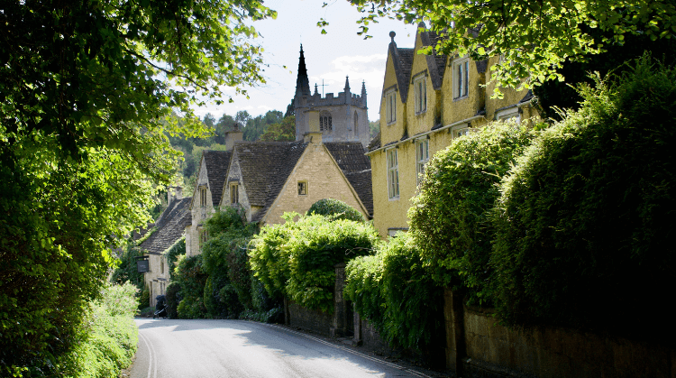 İzmir Çıkışlı Noel Zamanı Londra ve Masalsı Cotswold Köyleri Turu