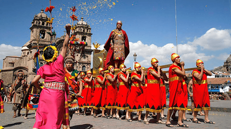 İnti Raymi Festivalinde Peru ve Kolombiya Şili Turu