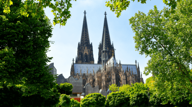  Antalya Çıkışlı Benelüx Almanya Fransa Turu 