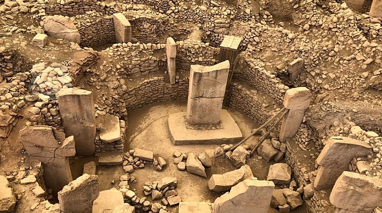 1 Mayıs Butik Urfa Göbeklitepe Mardin Turu